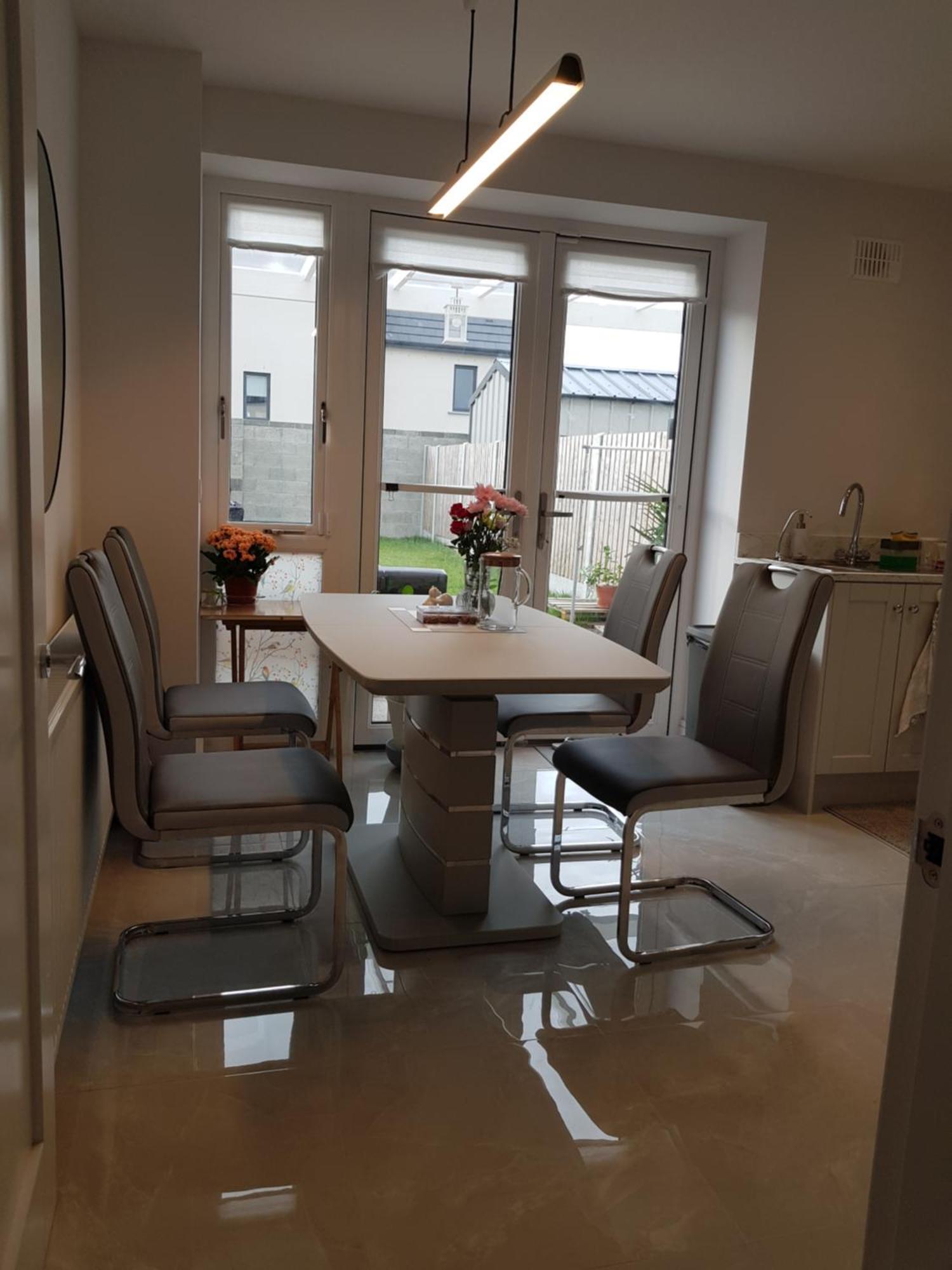 Barnoaks House - Private Room Ensuite Bathroom Homestay 더블린 외부 사진