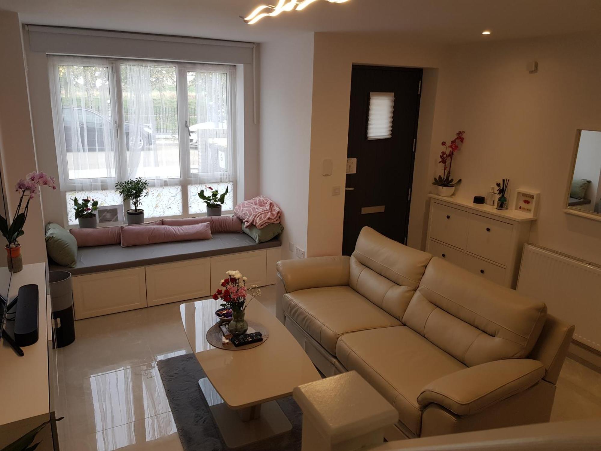 Barnoaks House - Private Room Ensuite Bathroom Homestay 더블린 외부 사진
