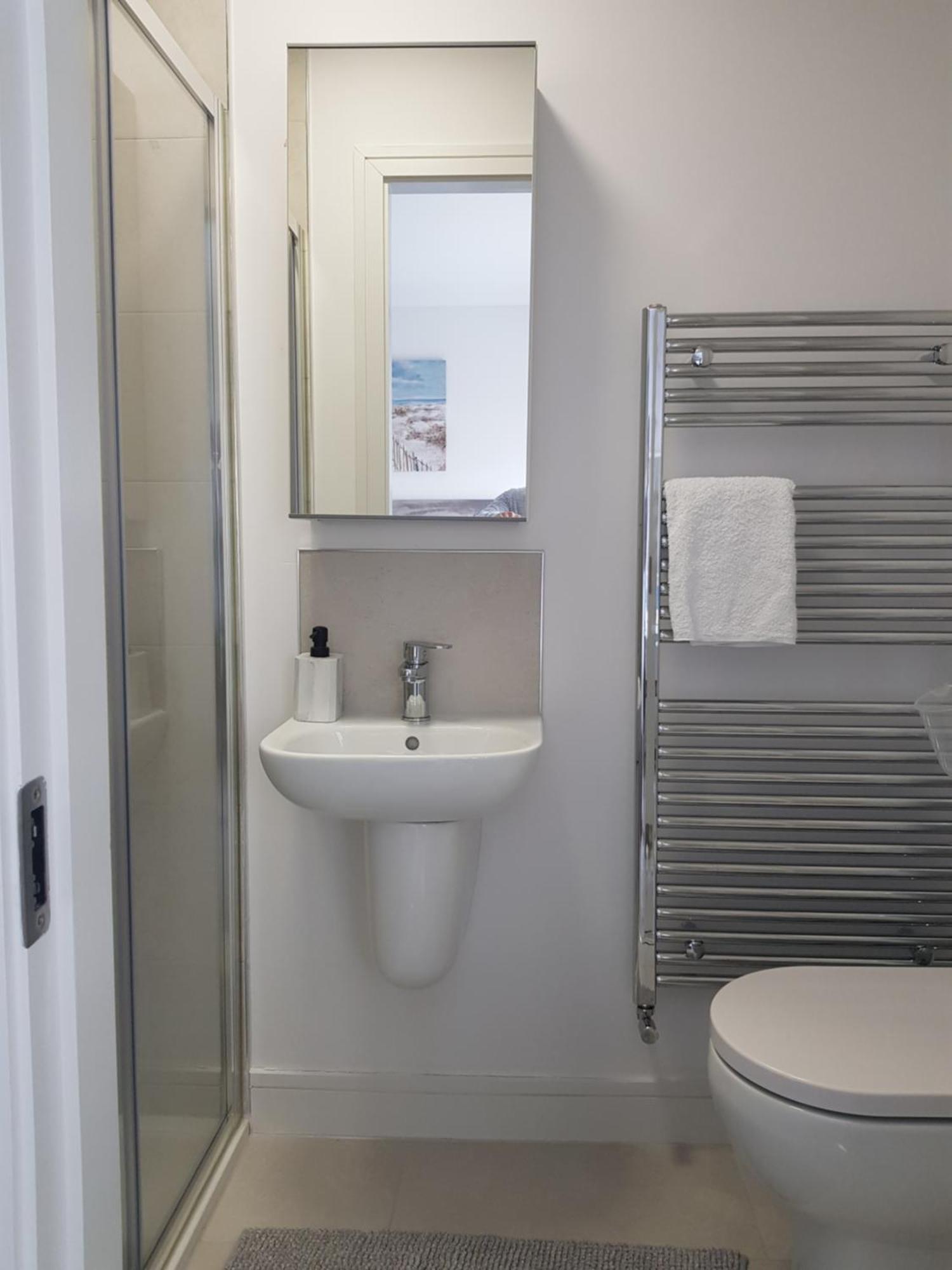 Barnoaks House - Private Room Ensuite Bathroom Homestay 더블린 외부 사진